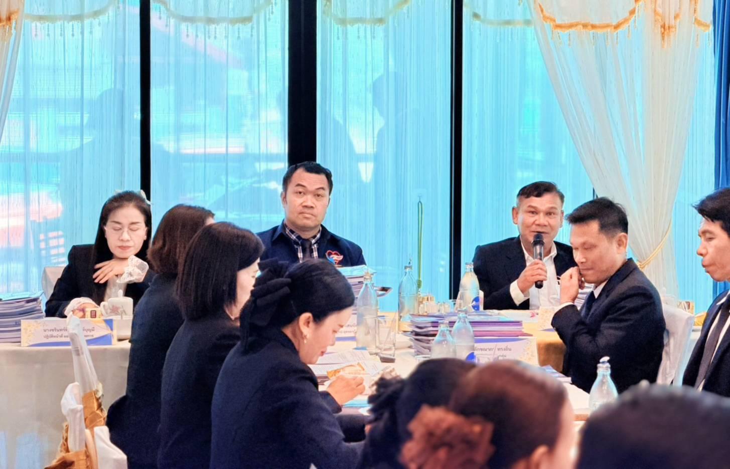 สพป.อุดรธานี เขต 3 ดำเนินการเก็บรวบรวมและตรวจสอบข้อมูลผลการปฏิบัติงานของผู้บริหารสถานศึกษา กลุ่มโรงเรียนบ้านดุง 2 เพื่อประกอบการพิจารณาเลื่อนเงินเดือนผู้บริหารสถานศึกษา ครั้งที่ 1 (1 เมษายน 2