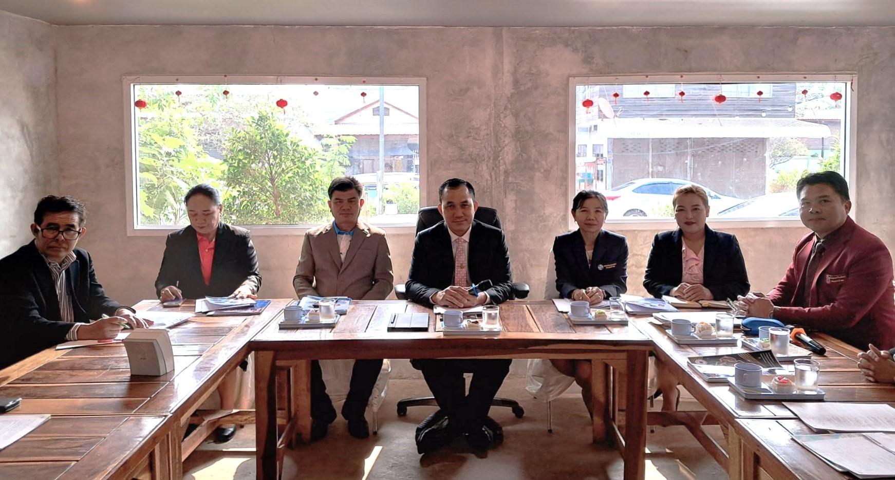 สพป.อุดรธานี เขต 3 ลงพื้นที่เก็บรวบรวมและตรวจสอบข้อมูลผลการปฏิบัติงานของผู้บริหารสถานศึกษา เพื่อประกอบการพิจารณาเลื่อนเงินเดือน ครั้งที่ 1 (1 เมษายน 2568)