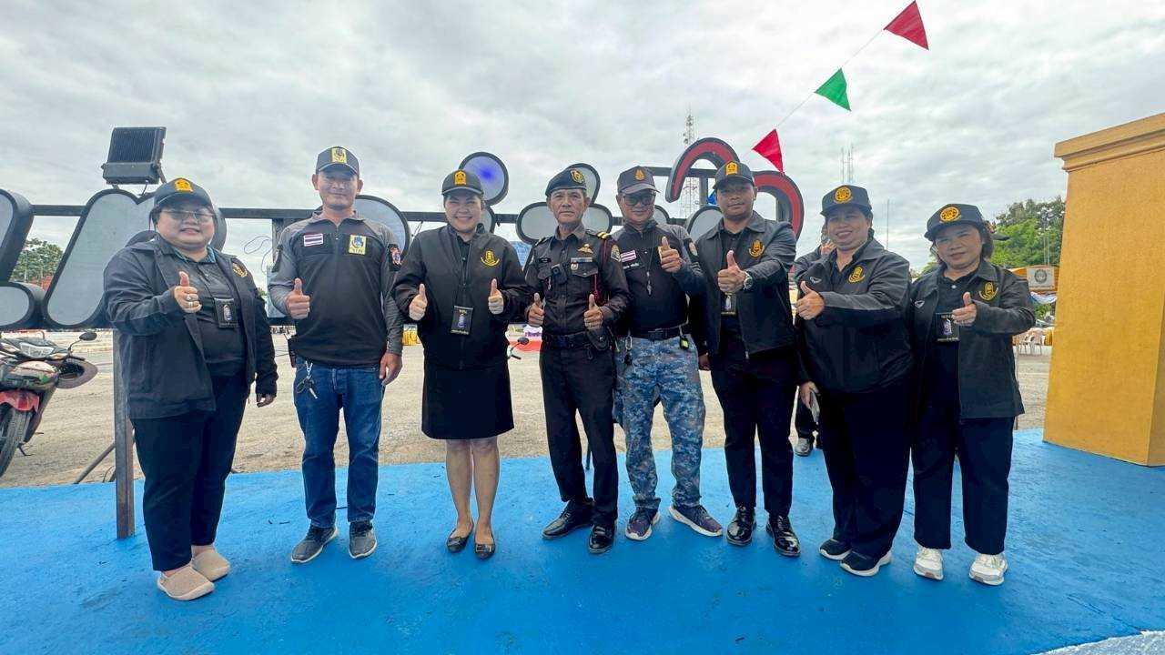 LINE_ALBUM_ออกตรวจลอยกระทง 68 2568_251105_19.jpg