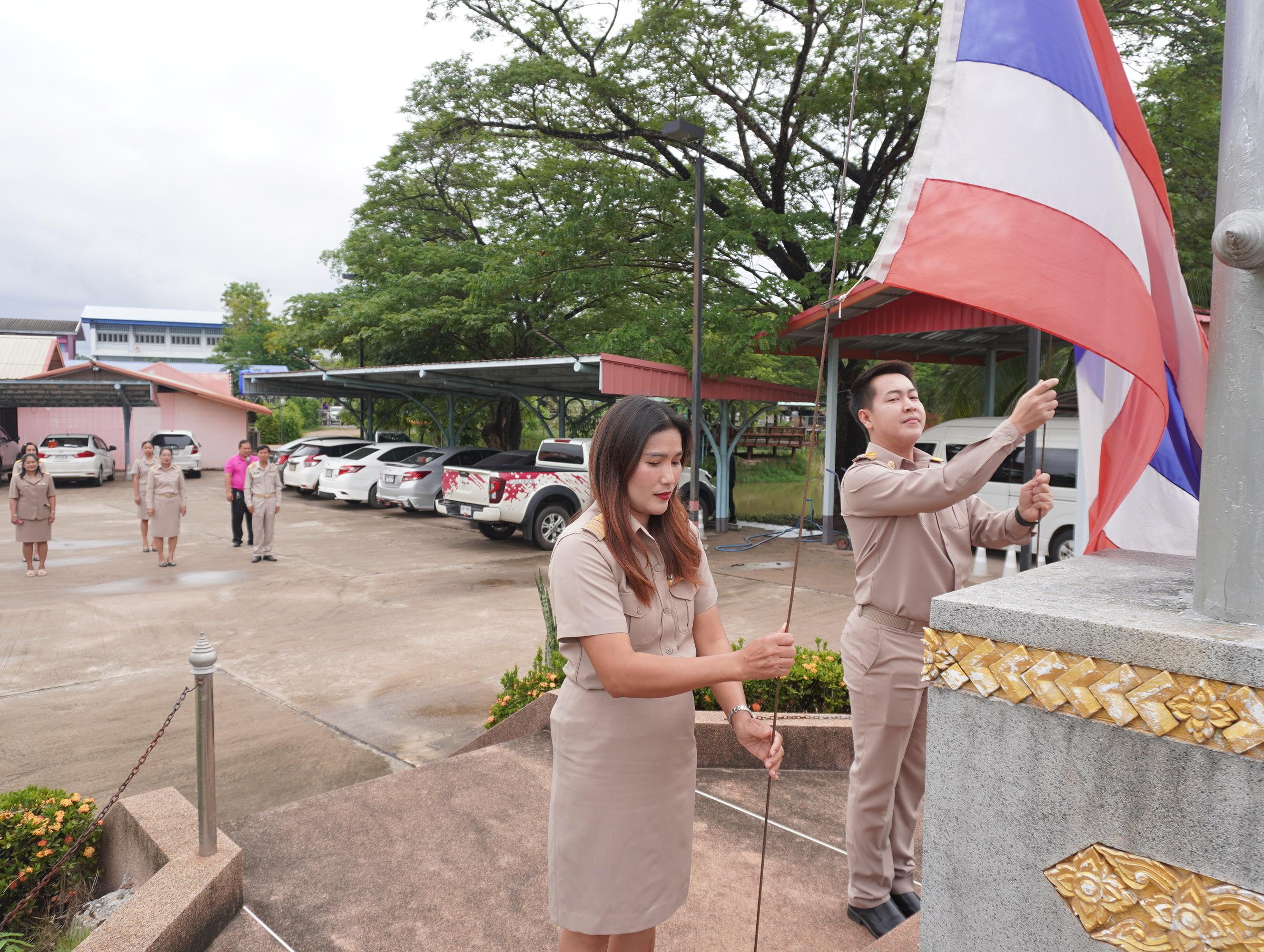การจัดกิจกรรมเข้าแถวเคารพธงชาติ สวดมนต์ไหว้พระ กล่าวคำปฏิญญาการดำเนินงานเขตสุจริต ประจำเดือนพฤษภาคม 2567