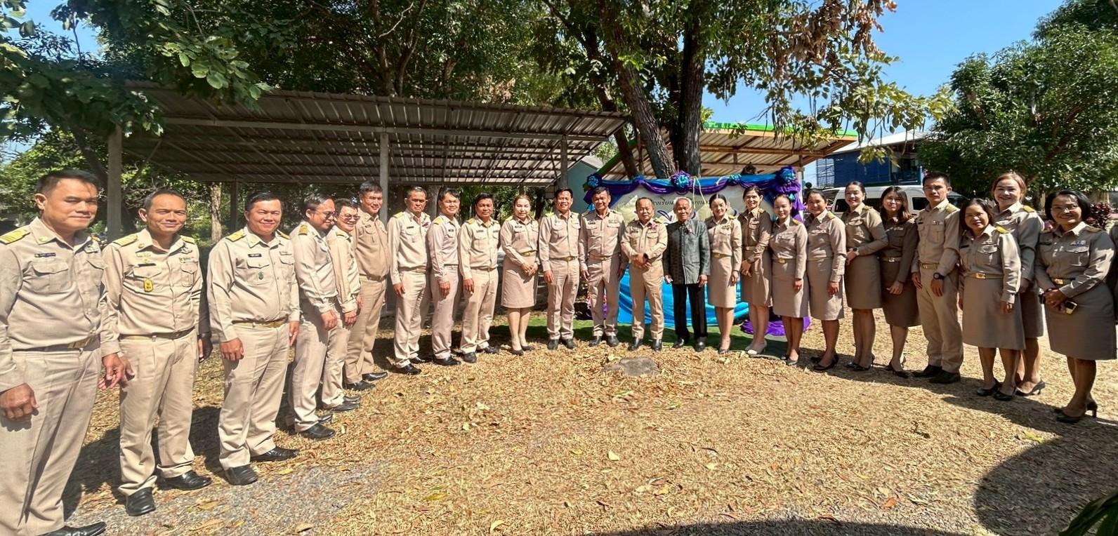 LINE_ALBUM_ประเมินสัมฤทธิผล ผอ รร ครั้งที่ 2 รร บ้า_251208_5.jpg