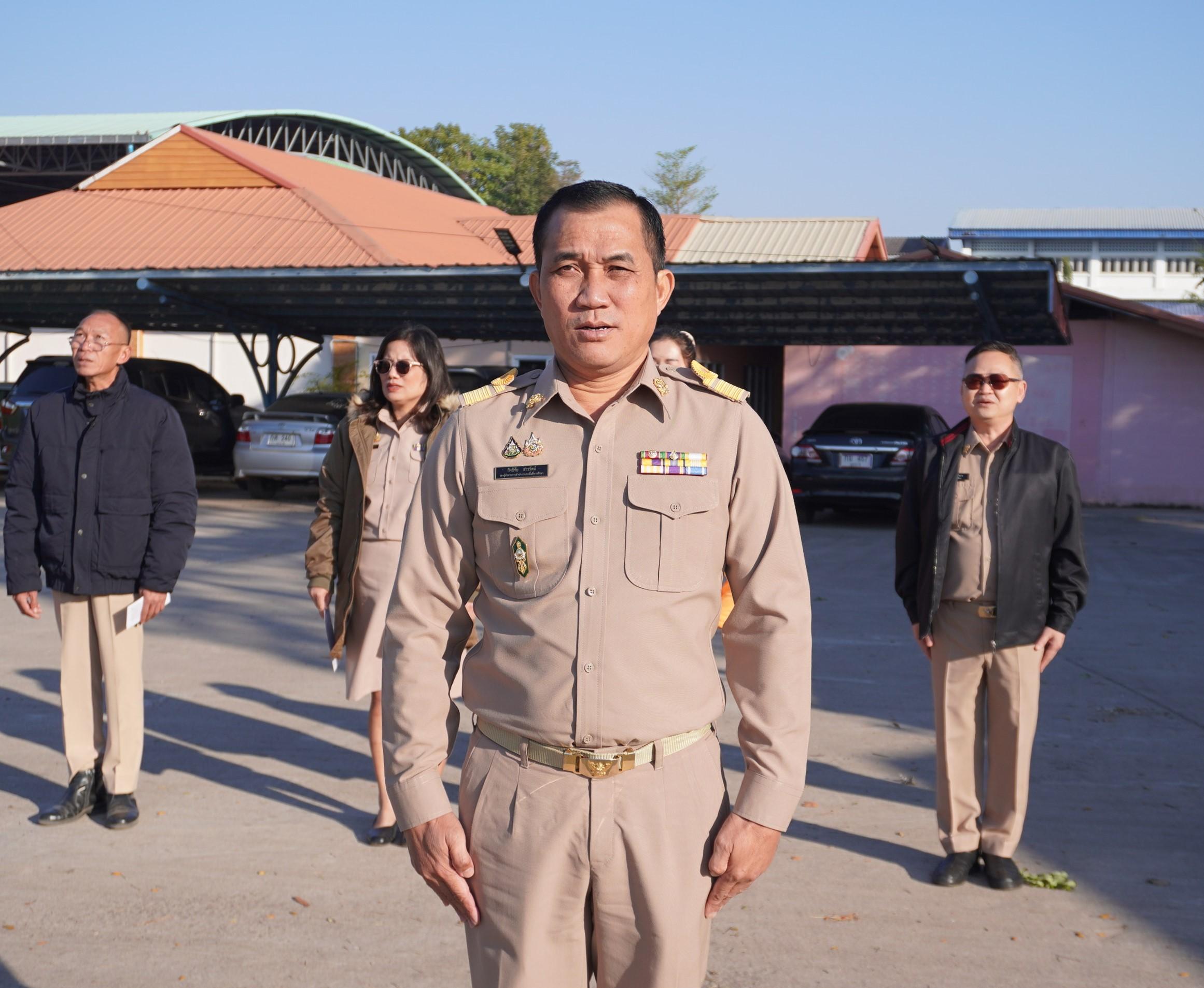 สพป.อุดรธานี เขต 3 จัดกิจกรรมเข้าแถวเคารพธงชาติ สวดมนต์ไหว้พระ กล่าวคำปฏิญญาการดำเนินงานเขตสุจริต ประจำเดือนมกราคม 2568