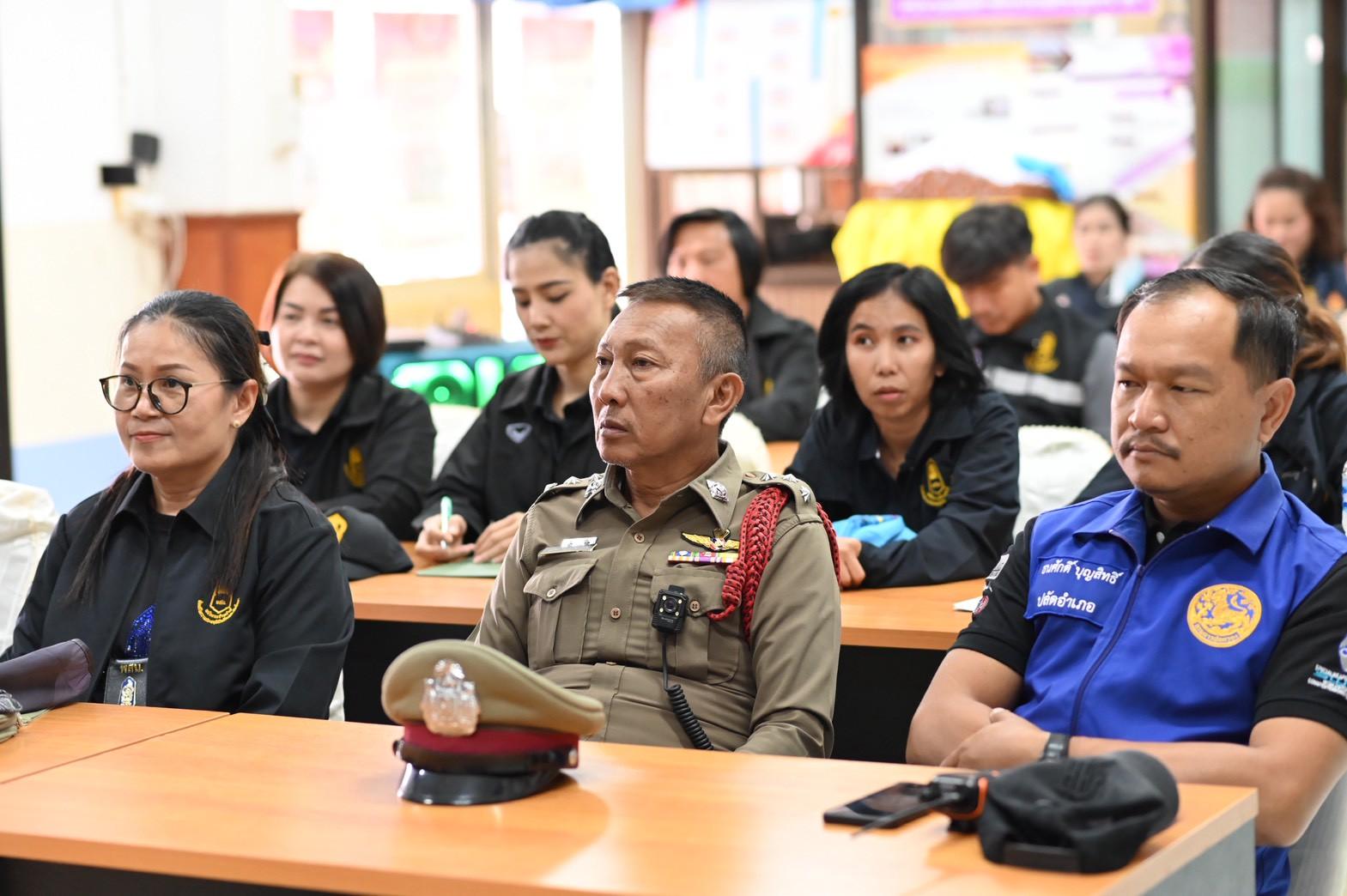 LINE_ALBUM_พสน. ลอยกระทง 5พย 68_251105_64.jpg