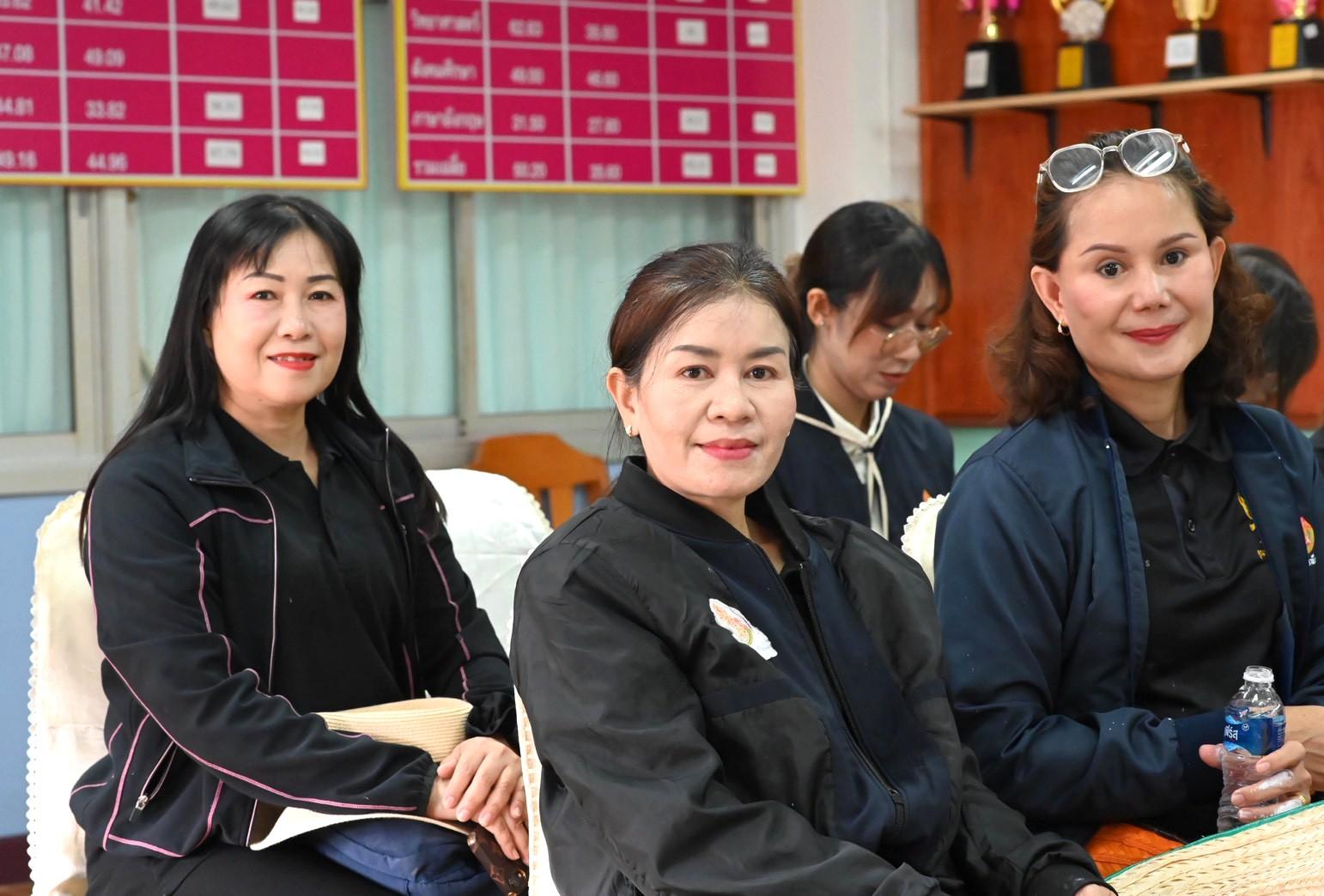 LINE_ALBUM_พสน. ลอยกระทง 5พย 68_251105_65.jpg