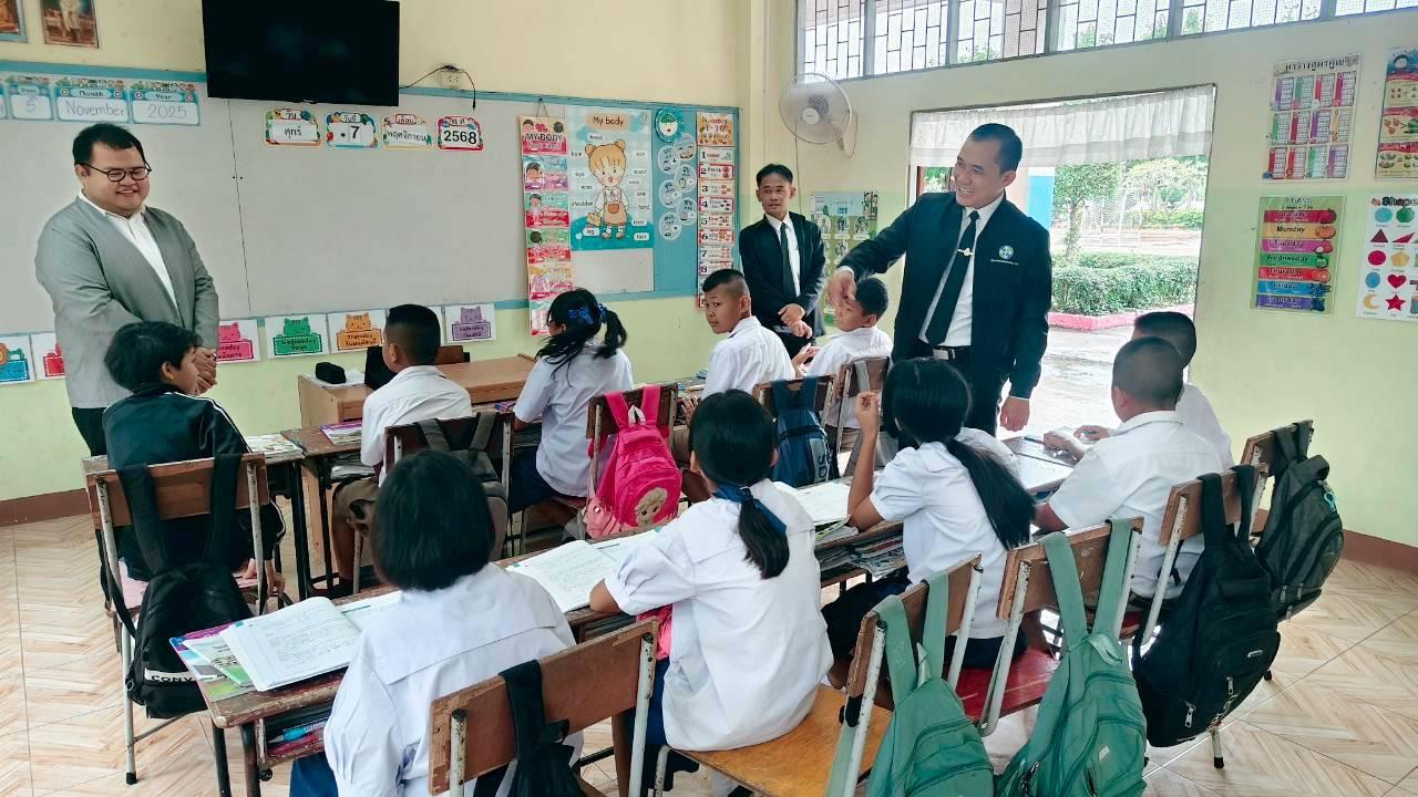 สพป.อุดรธานี เขต 3 ลงพื้นที่นิเทศ ติดตามการเตรียมความพร้อมเปิดภาคเรียนที่ 2 ปีการศึกษา 2568 โรงเรียนในสังกัดกลุ่มโรงเรียนหนองหาน 3