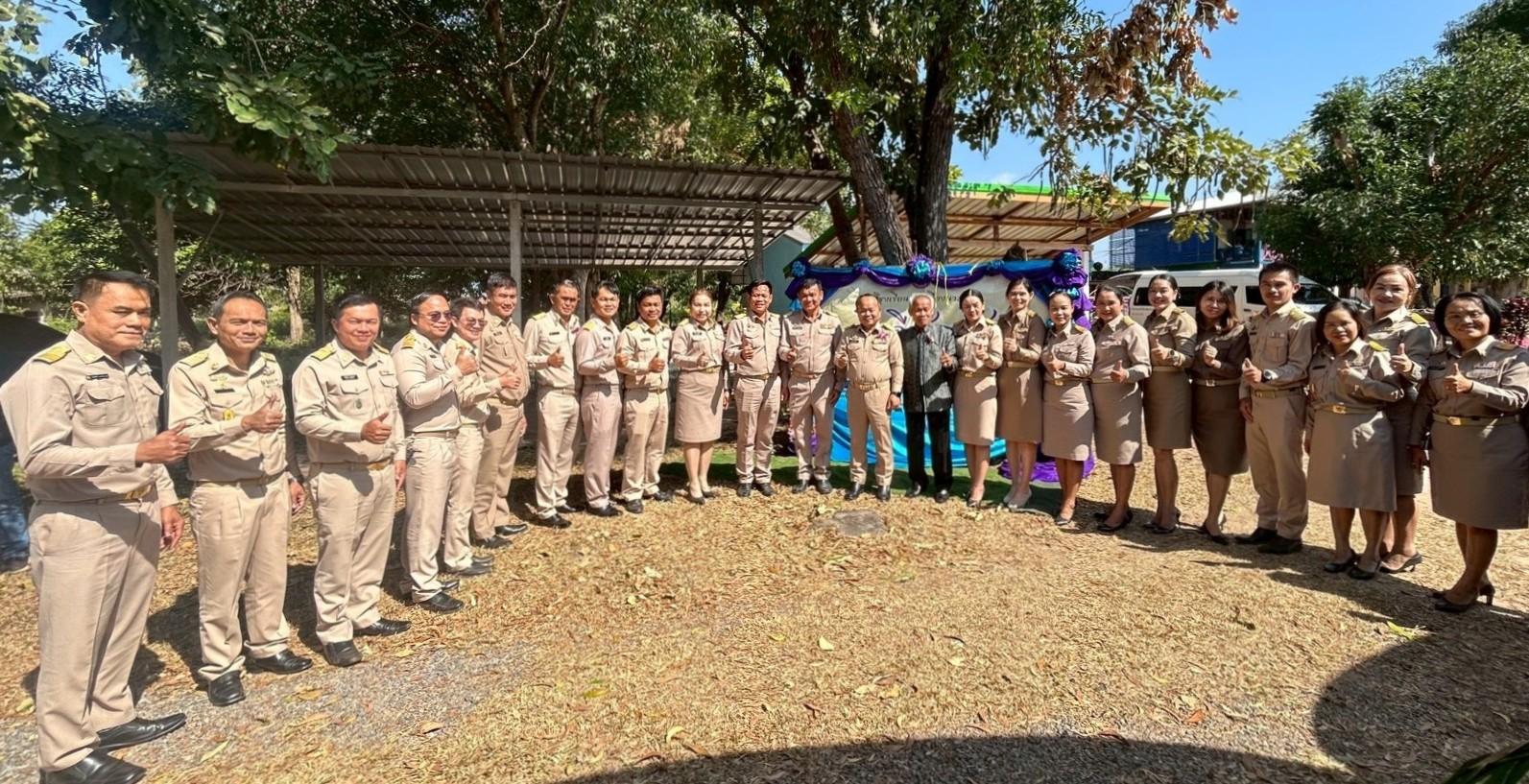 LINE_ALBUM_ประเมินสัมฤทธิผล ผอ รร ครั้งที่ 2 รร บ้า_251208_1.jpg