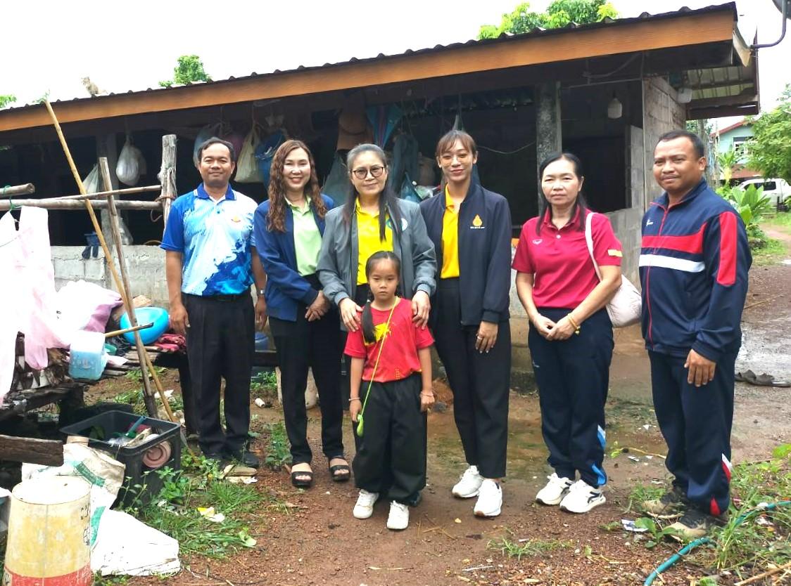 สพป.อุดรธานี เขต 3 ลงพื้นที่เยี่ยมบ้านนักเรียนตามระบบการดูแลช่วยเหลือนักเรียน นิเทศ ติดตาม คัดกรองสุขภาวะทางจิต ให้การปรึกษา และช่วยเหลือนักเรียนกลุ่มเป้าหมาย ประจำปี 2568
