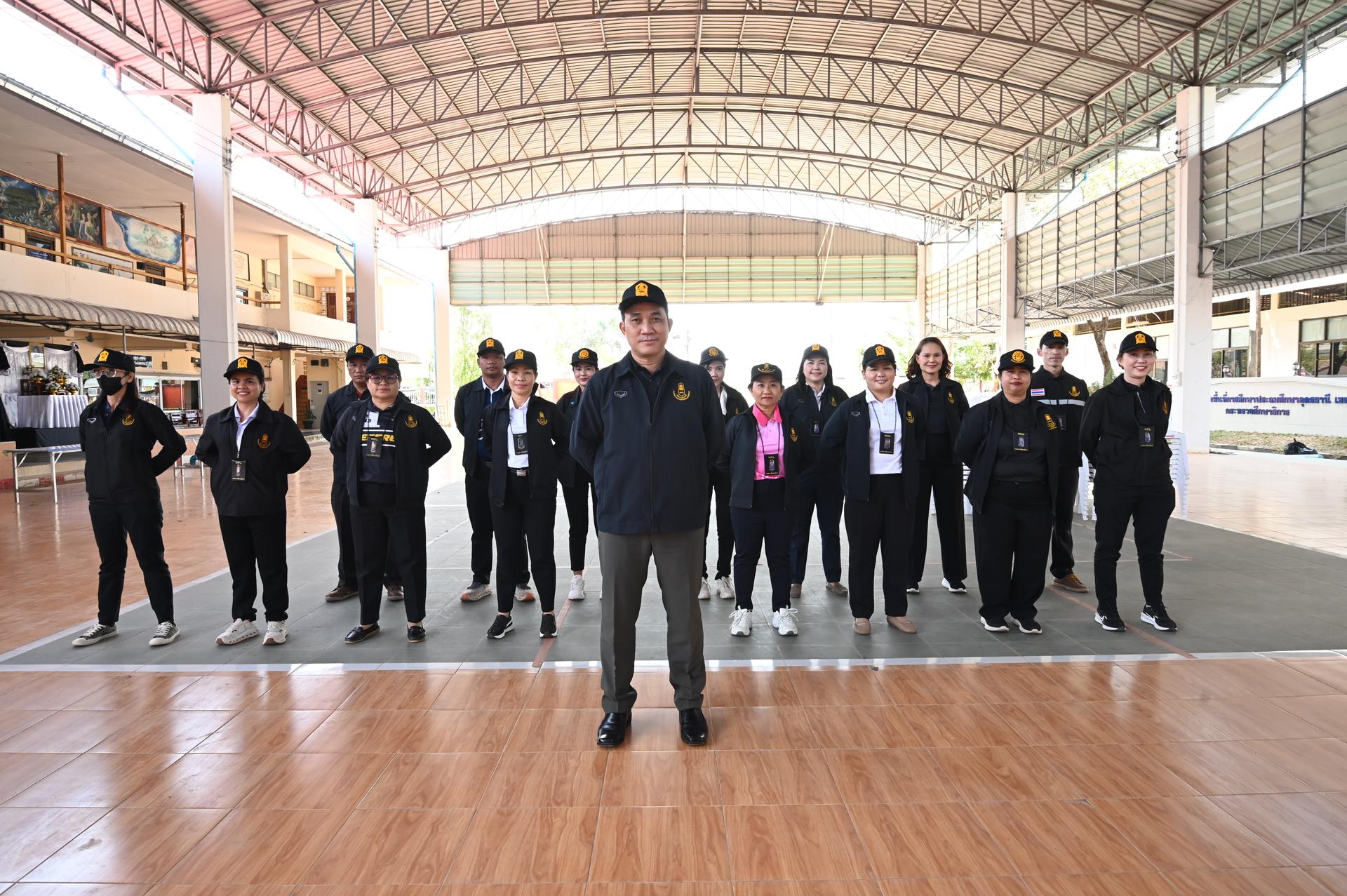 สพป.อุดรธานี เขต 3 ออกตรวจเฝ้าระวังเหตุและสร้างความปลอดภัยในช่วงเทศกาลวันวาเลนไทน์ ประจำปี 2569