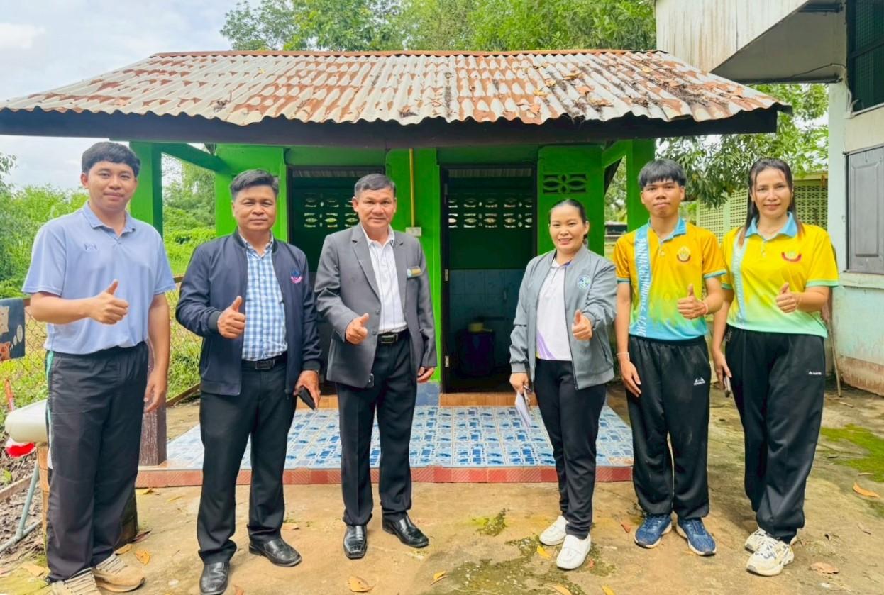 LINE_ALBUM_สุขาดี มีความสุข บ้านดุง2_250717_148.jpg