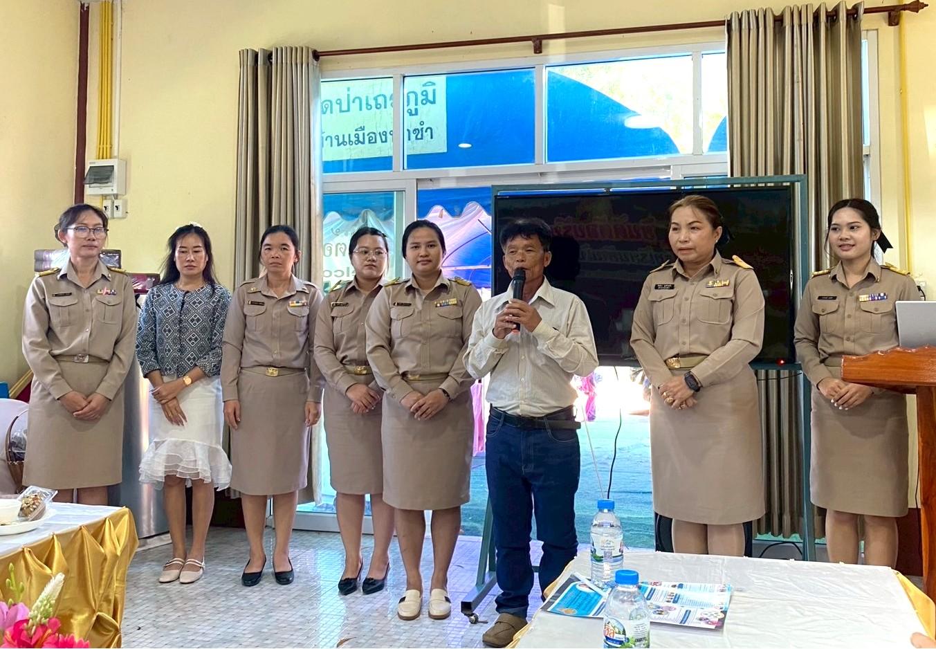 LINE_ALBUM_ประเมินสัมฤทธิผล ผอ รร ครั้งที่ 2 รร บ้า_251208_37.jpg